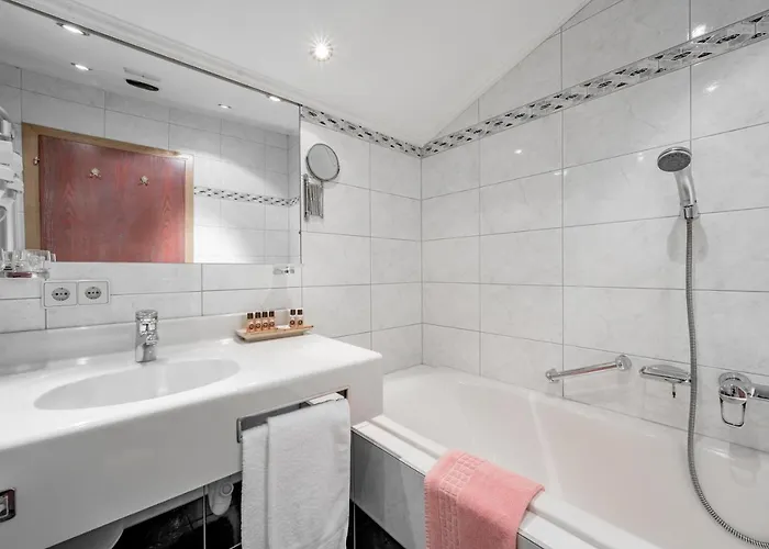 Residenz Tamara מלון דירות 4*