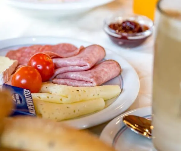 Residenz Tamara מלון דירות